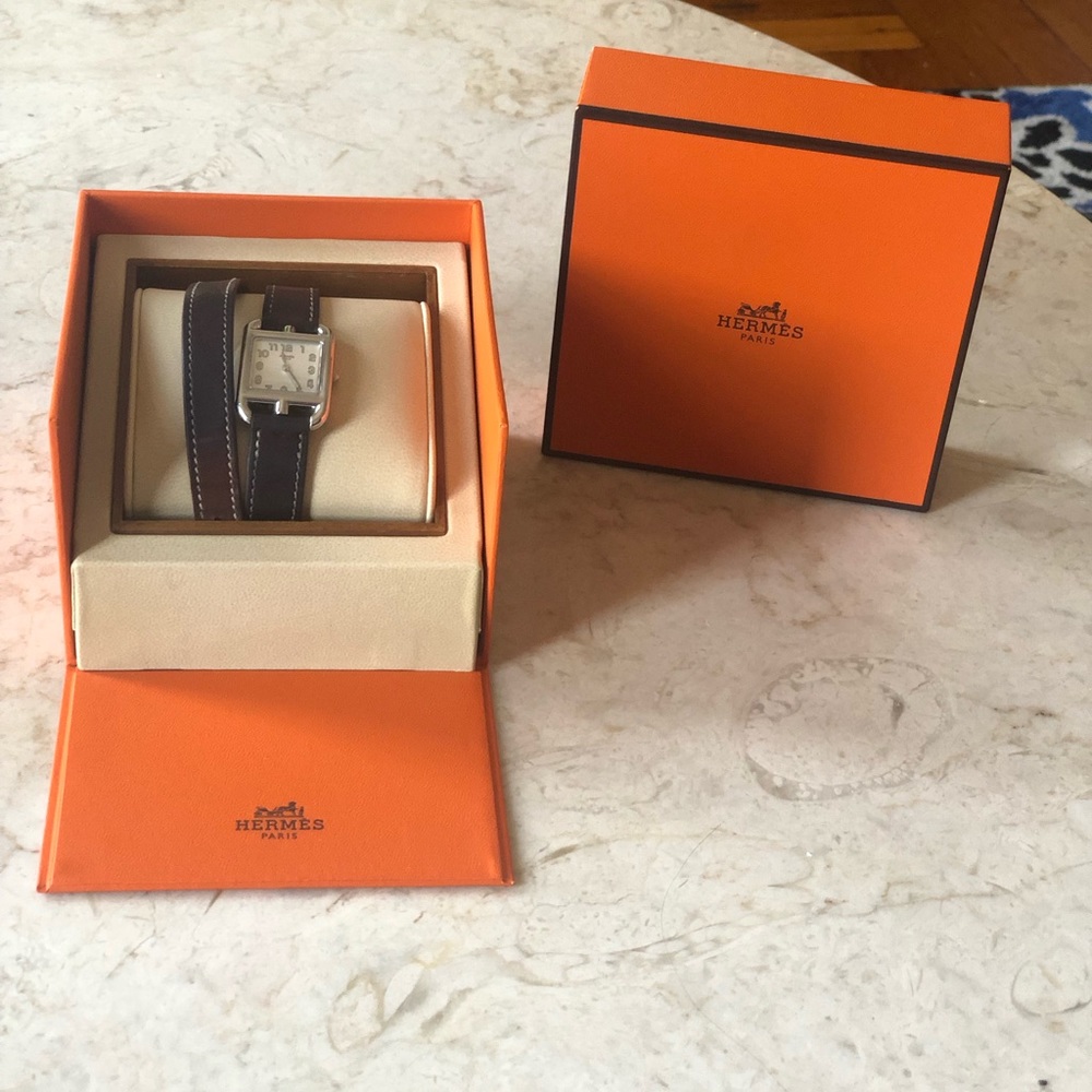 HERMES CAPE COD Watch - Picture 12 of 17